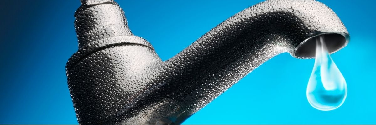 avería por un grifo que gotea en casa