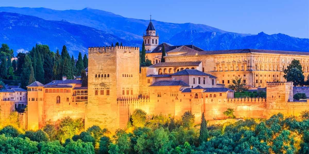Edificios emblemáticos de España. La Alhambra de Granada