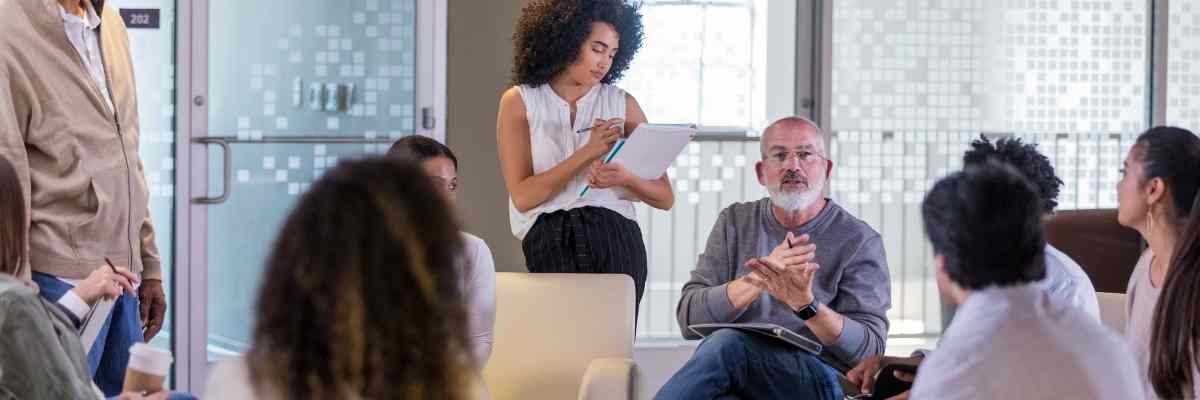 Cómo denunciar al Presidente de una Comunidad de Vecinos?