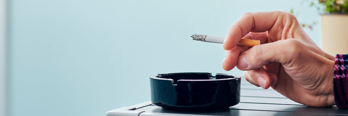 Tabaco en comunidad de vecinos: Mi vecino fuma y me llega el humo